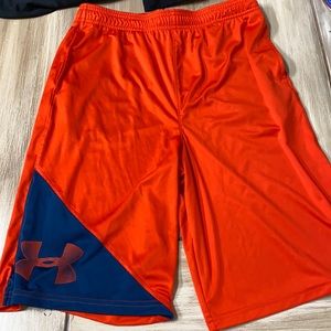 Under Armour Youth XL Shorts